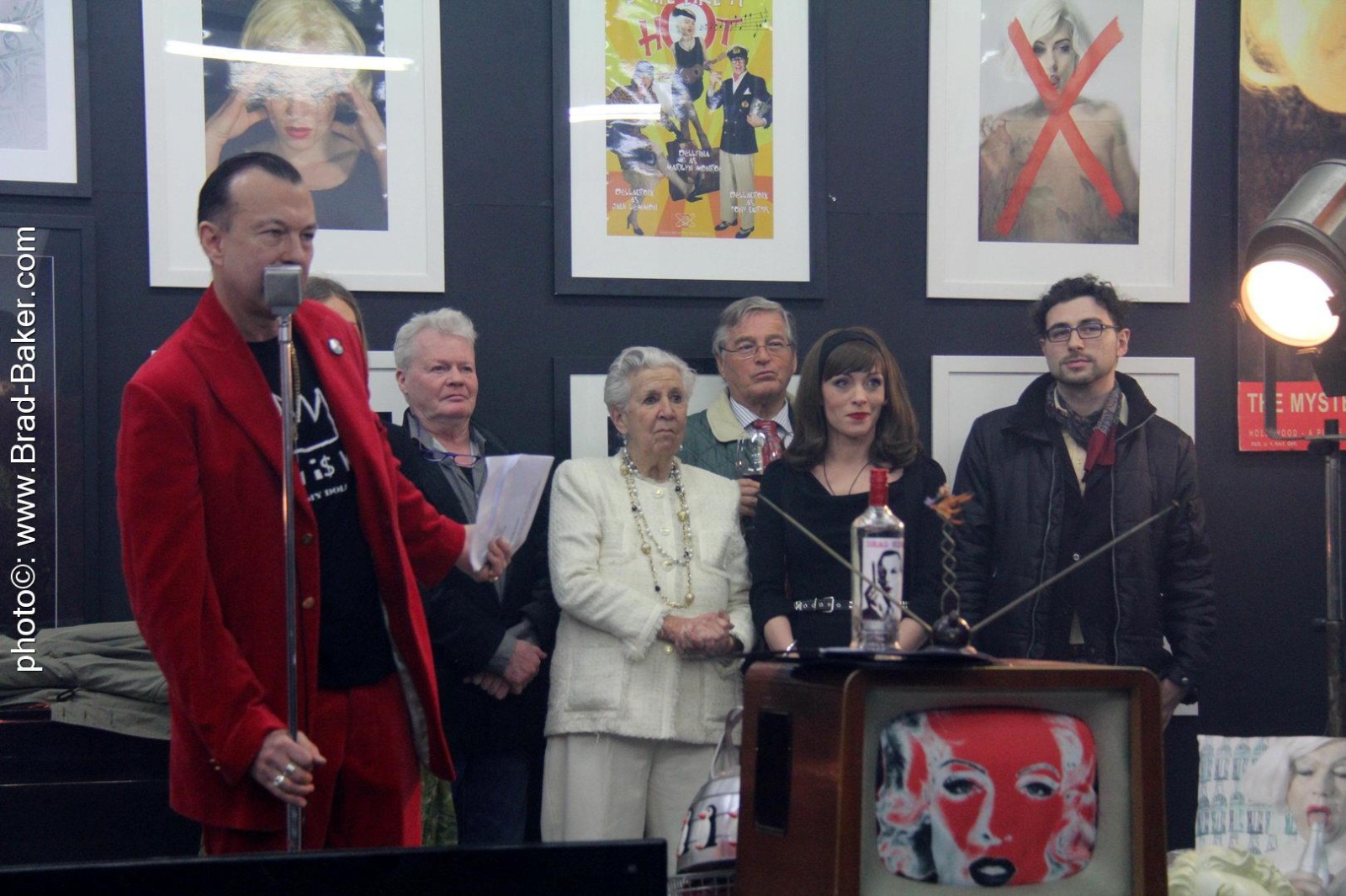 The  large retrospective pop art exhibition in Berlin Checkpoint Charlie art center  2013